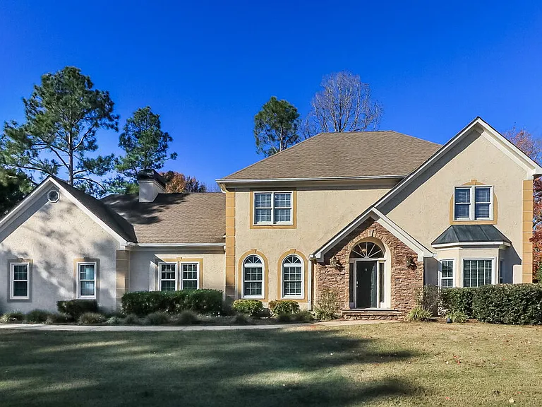 1 Overlook Dr — Photo 1