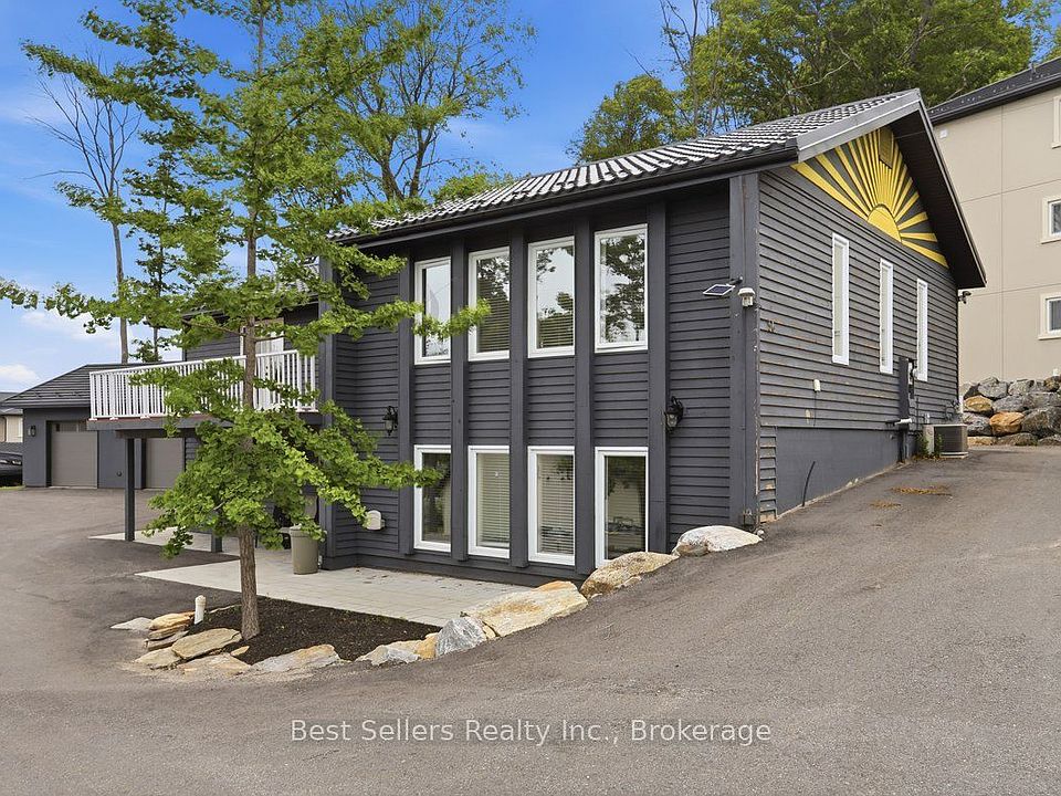 1st image of 56 Florence St W #2