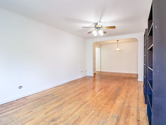 5th image of 67-38 108th St #38C