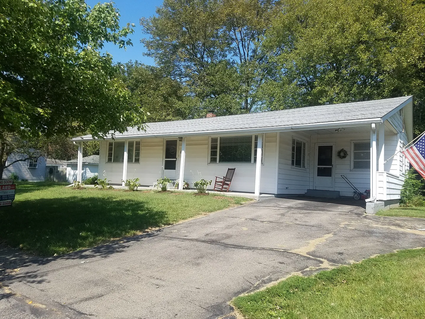 210 E McKinley St photo 1