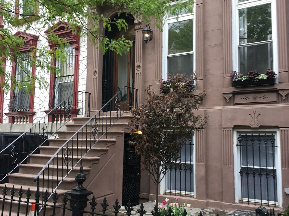 1st image of 150 Herkimer St #0