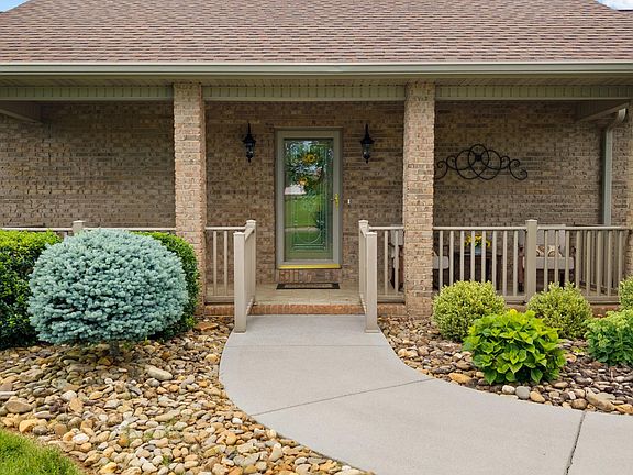 5th image of 1040 Southwind Cir