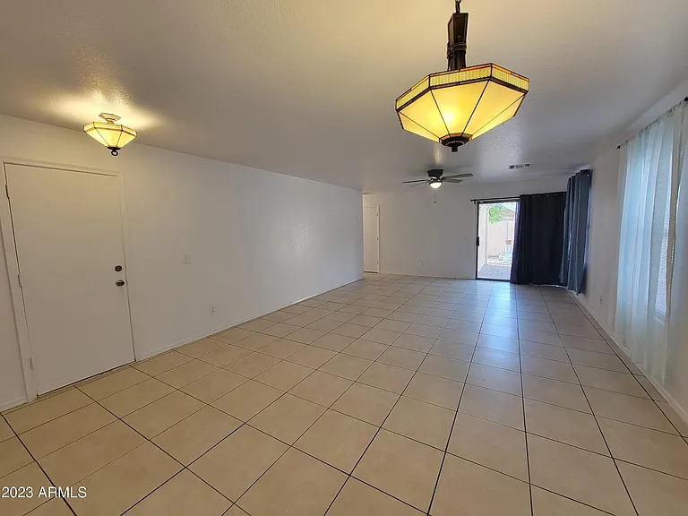 2259 E Spruce Dr — Photo 5