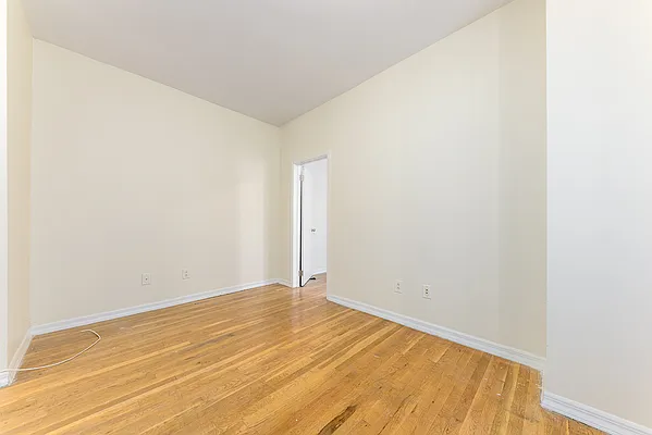 Rented by A&E Real Estate Management | media 3