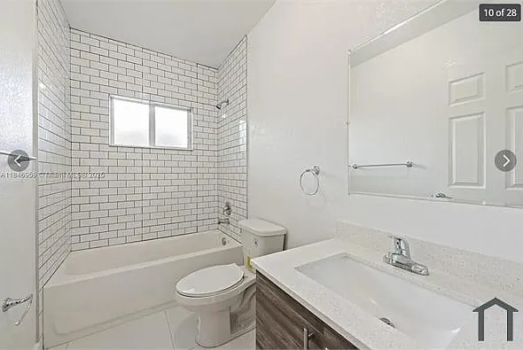 7940 NW 14th Ave #B — Photo 12