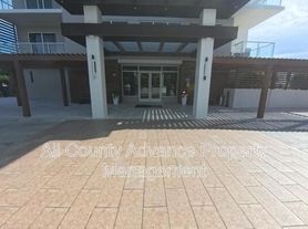 920 N Osceola Ave