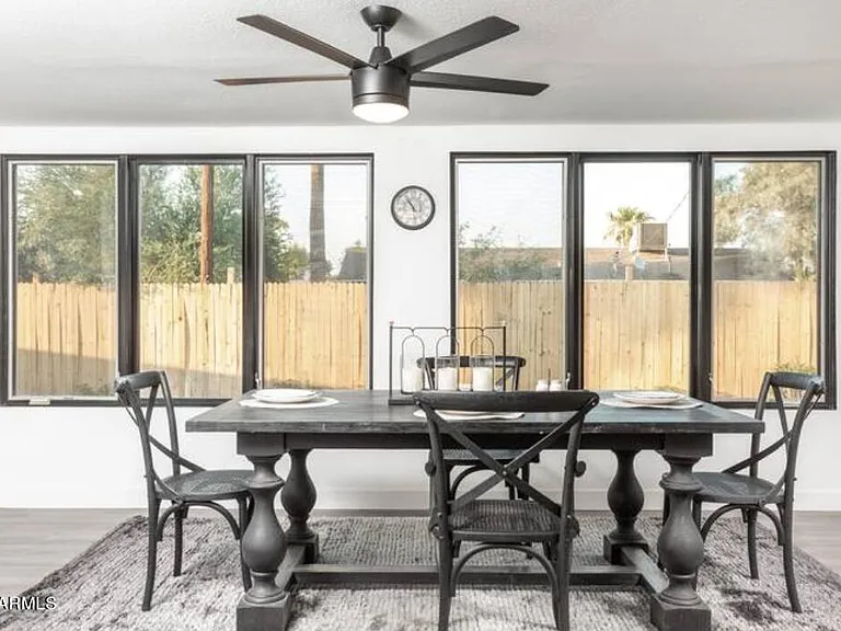 122 E Del Rio Dr — Photo 14