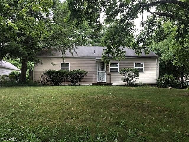 1st image of 759 Greenwood Ave