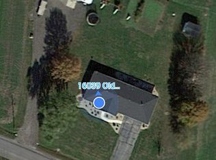 16039 Old State Rd, Carlyle, IL 62231