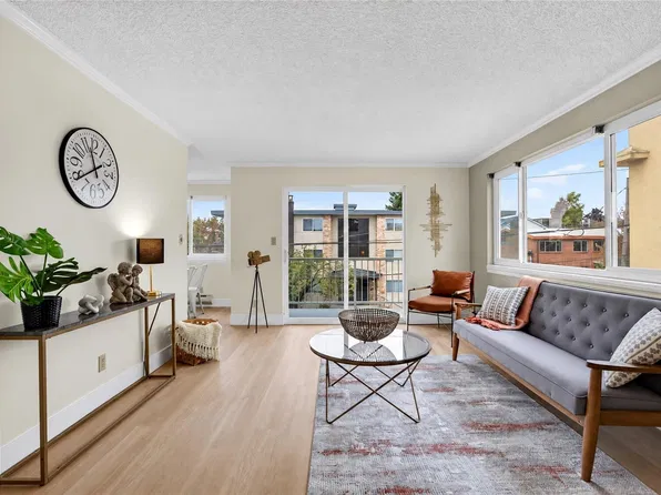 506 N 45th Street #302, Seattle, WA 98103