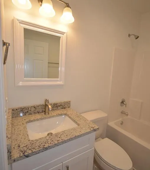 3341 Willard St — Photo 22