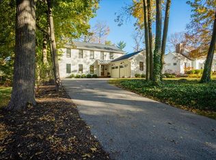 2715 Elmwood Dr SE, East Grand Rapids, MI 49506