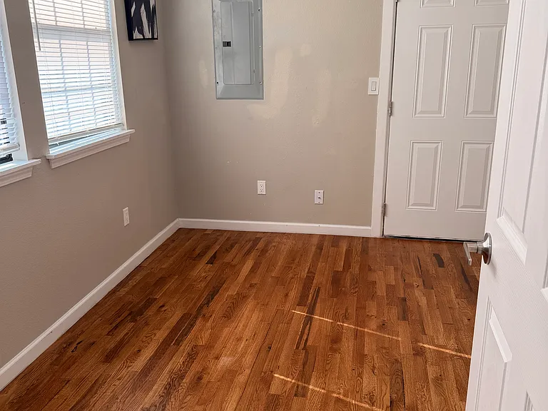 1544 N Main St #A — Photo 12