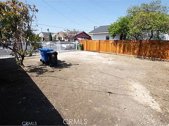 2nd image of 4312 Ascot Ave #21