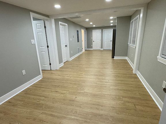 2nd image of 1209 Fiji Ave