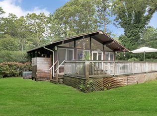 463 Sag Harbor Tpke, East Hampton, NY 11937