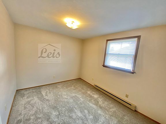 3rd image of 321 W 4th St #1