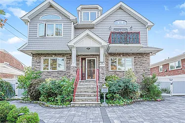 68 Kensington Avenue