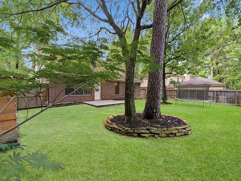 34 Firethorn Pl — Photo 22