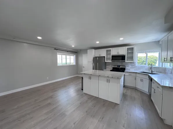 2014 Carnegie Ln APT 1, Redondo Beach, CA 90278