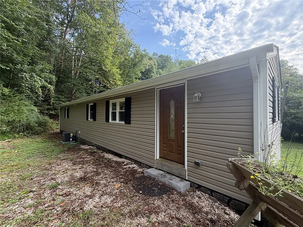 2 bed, 672 sqft, $925 — Photo 3