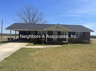 73 W Strickland Rd, Dunn, NC 28334