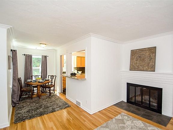 2nd image of 362 Aqueduct St
