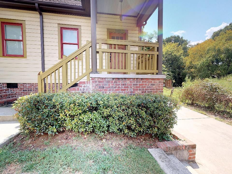 1st image of 1557 Merriman Ave