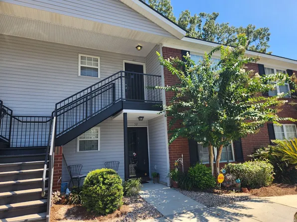 310 Tibet Ave APT 60, Savannah, GA 31406