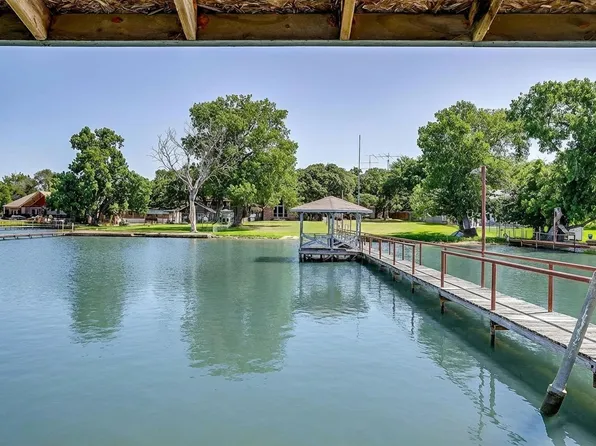 6517 Peden Rd, Fort Worth, TX 76179