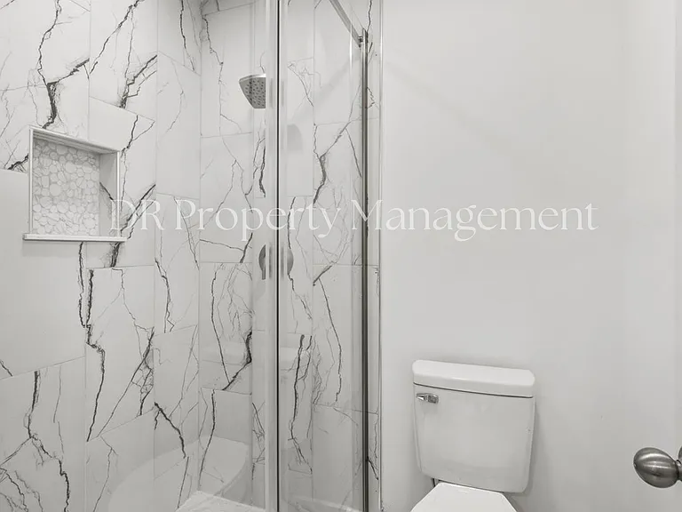 821 Castaways Trl — Photo 20