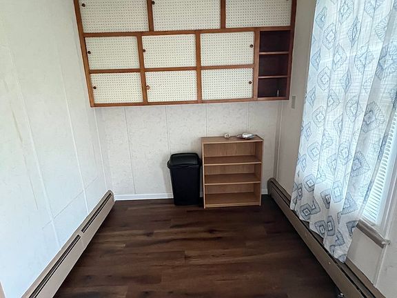4th image of 1125 Albany St #1