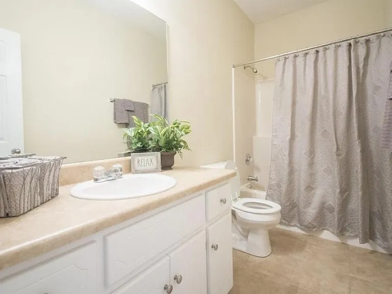 210 Wakefield Way — Photo 18