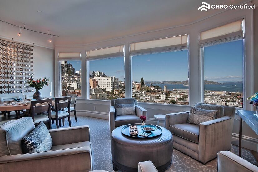 Spectacular living area with designer furnishings