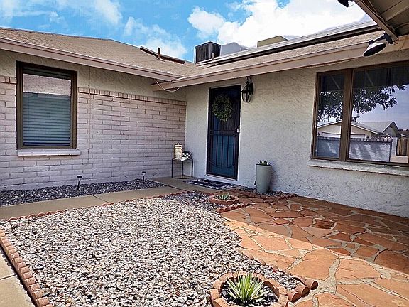 2nd image of 4017 W ANGELA Drive