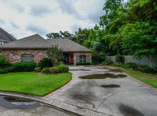 12 Waterford Gdns, Orange, TX 77630