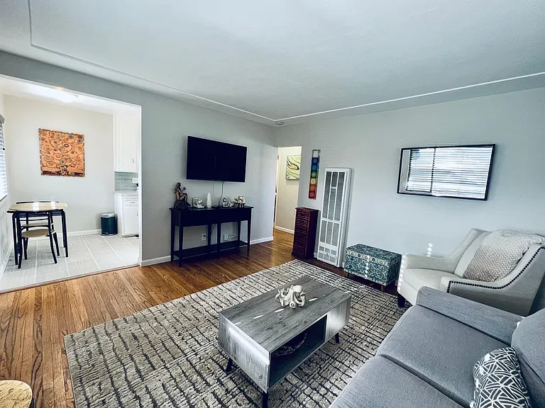 4878 Del Monte Ave — Photo 6