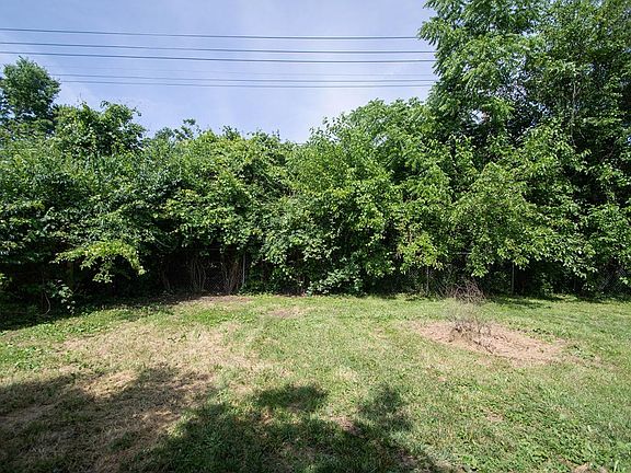 5th image of 7644 Southfield Dr