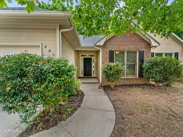 405 Windsong Ct, Jacksonville, NC 28540