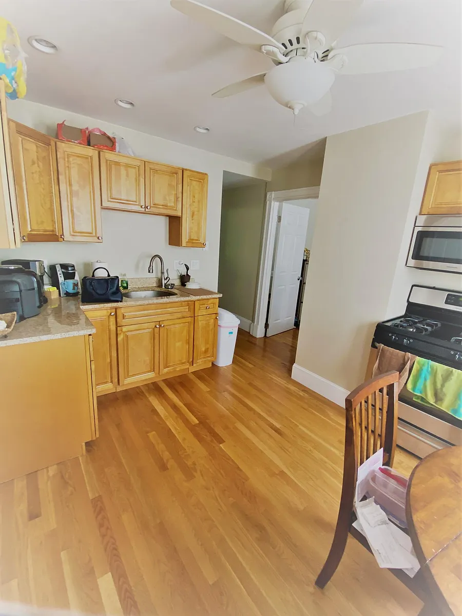 Building Photo - 189 L St #3