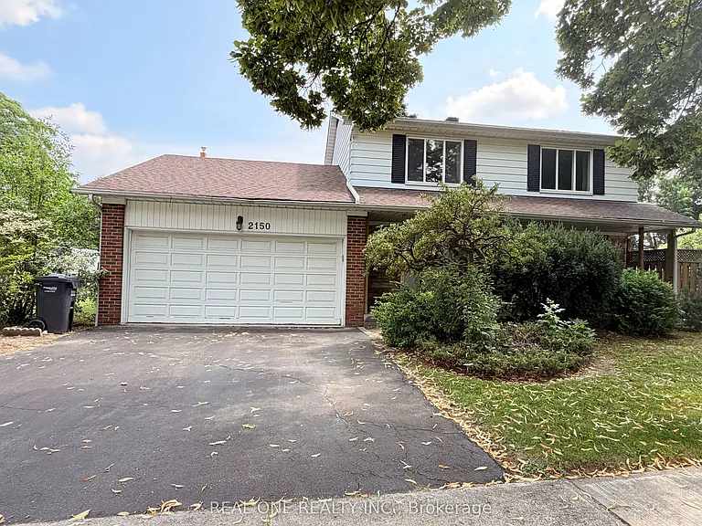 2150 Herridge Dr — Photo 2