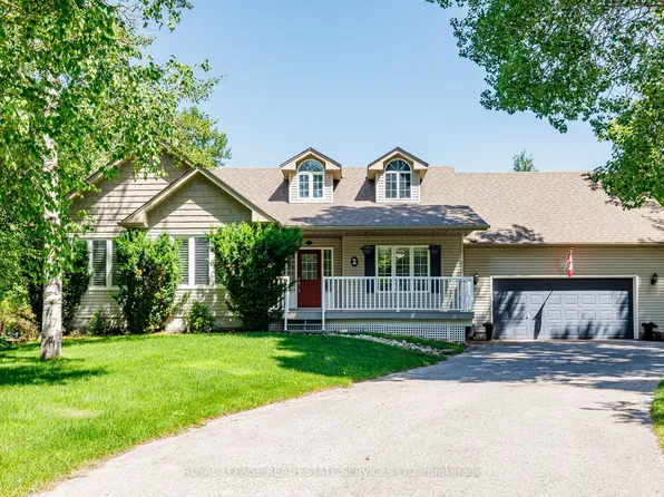 2 Alexandra Ln, Wasaga Beach, ON L9Z 1N5