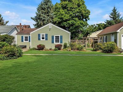 84 E 12th Street, Huntington Station, NY, 11746