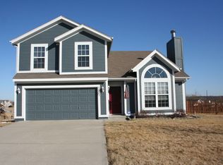 5001 Millridge St, Shawnee, KS 66226