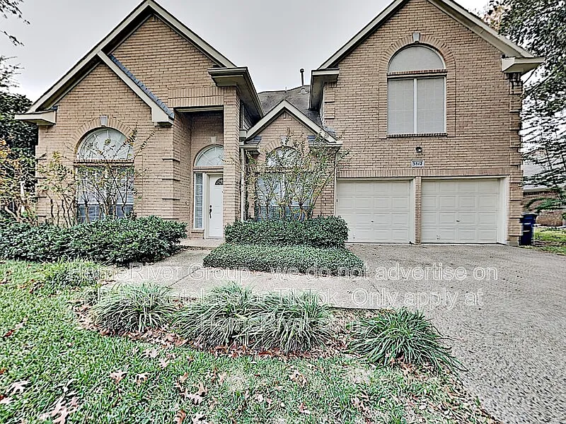 3 bed, 2.0 bath, 2100 sqft, $2,895 — Photo 1