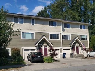38272 SE Cedar St, Snoqualmie, WA 98065
