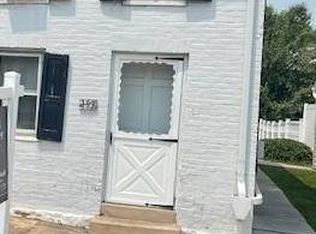 153 W King St, Abbottstown, PA 17301