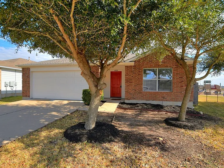 14521 Gurneys Eagle Dr — Photo 1