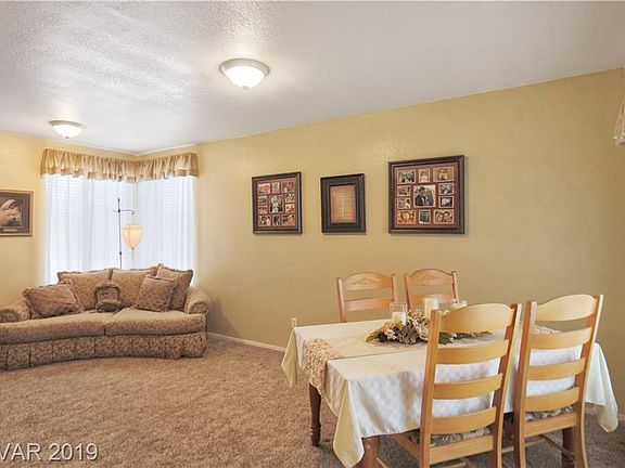 4th image of 327 Wind River Dr