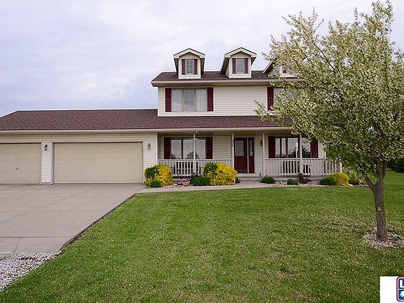 2nd image of 959 Ash Cir